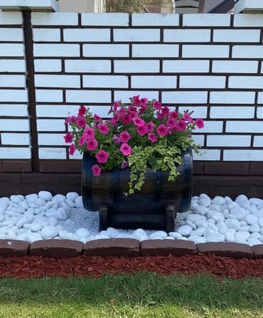 Žardinjera za Cveće - Zasečeno Burence 🌸🪴 Sve slike su naši radovi i