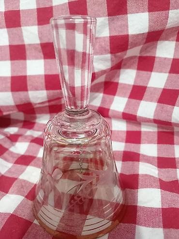 pepco podloga za testo: NOVO kristalno zvono za poziv na rucak. Predmet je nekoriscen i u — 5