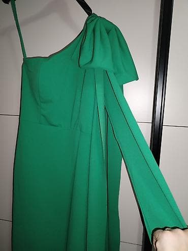 Women's Footwear: Dresses — 1