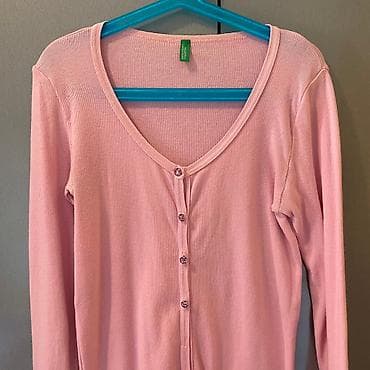 torbe b: Benetton roze dzemper na kopcanje sa divnim dugmicima Malo nosen,u — 2