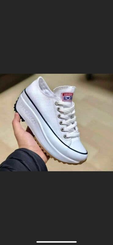 vansice patike: 36-40
3400 — 3