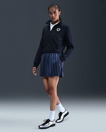 neispavan ili ne ispavana: Nike Sportswear Women's Jacquard Striped Skirt vel. XS, S NOVO
IF — 2