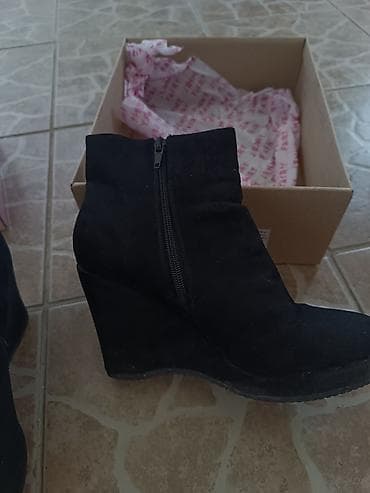 tamaris ankle boots: Ženske antilop gležnjače na punu petu - Boja: crna -Veličina: 40 — 2