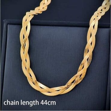 Ogrlica
Cena: 1400din na lalafo.rs Ogrlica
Cena: 1400din