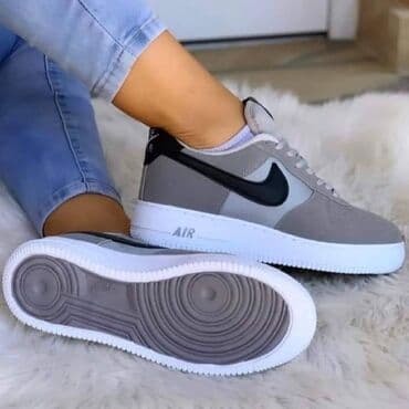 27c nike: Trainers, size - 44 — 1