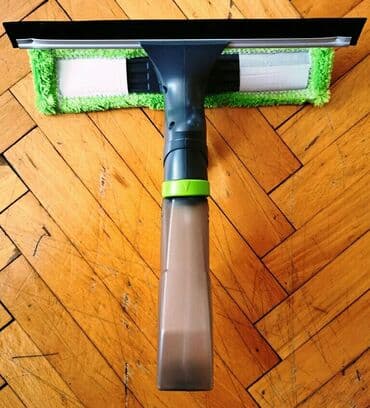 Kućna hemija i proizvodi za kuću: - Cistac prozora sa prskalicom 220ml - Glava 250mm - Mikrofiber krpa — 2