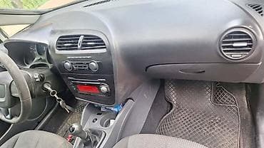 reno senik do 3000 eura: LEON INSTRUMENT TABLA ZA SEAT LEON OD 2005. DO 2012. GOD — 3