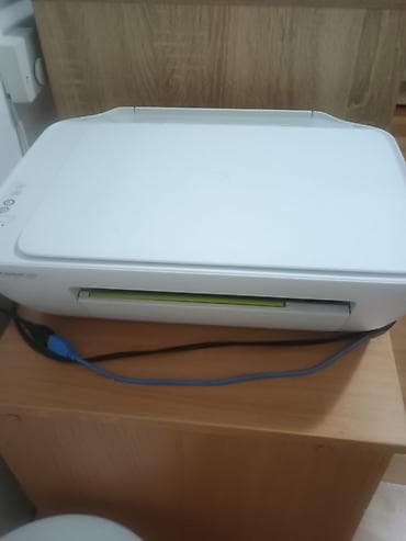 nokia phone: HP DeskJet All-in-One štampač/skener/kopir 3000,nocni stocic 3000,sto — 4