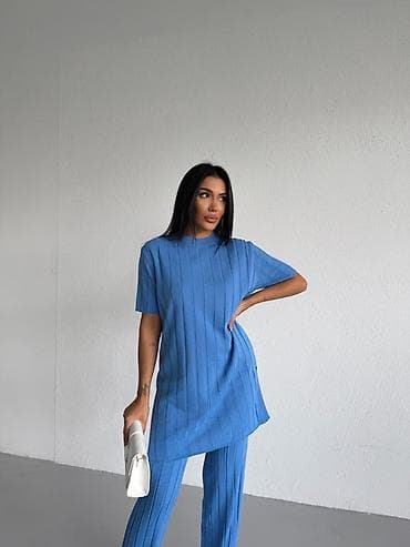 deadpool odelo: 🔥Vasi omiljeni kompleti 🔥Ponovo u prodaji od petka 🔝2800 din — 2