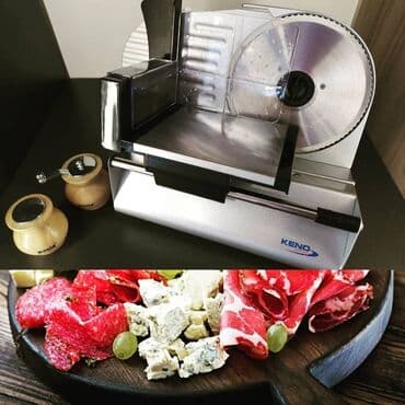 Kitchen Appliances: Mesoreznica ke-404 garancija dve godine karakteristike: snaga: 200w; — 1