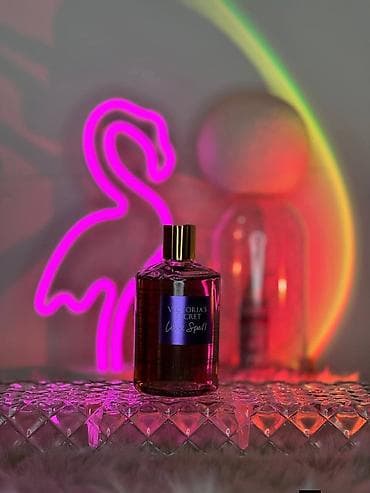 Lične stvari: Mirisi koji osvajaju
Mistovi i gelovi za tuširanje — 5