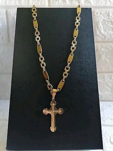 swarovski beograd: Lanac sa krstom Hirurški čelik
Cena:2900din
💋 — 7