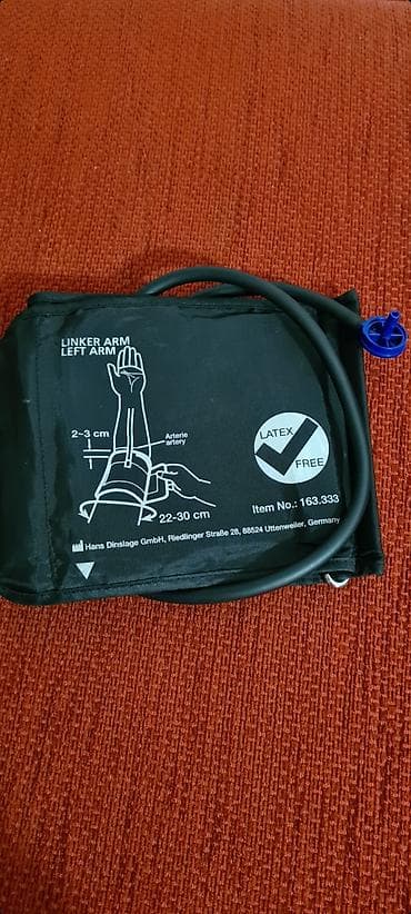 Glukometri: ★Na prodaju u odličnom stanju digitalni automatski merač krvnog — 2