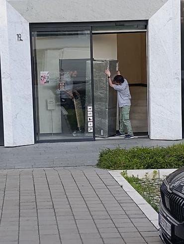 oglasi se: Kombi prevoz stepojevac namestaja i bele tehnike i hitne isporuke na — 1