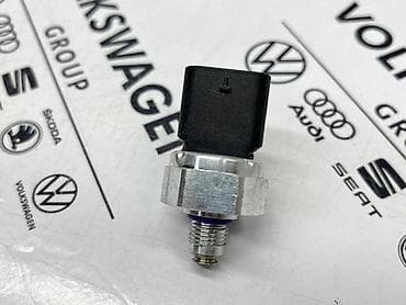 PRESOSTAT 4M0 ZA AUDI A3, S3 - 4M0 959 603 C | Senzor pritiska VW