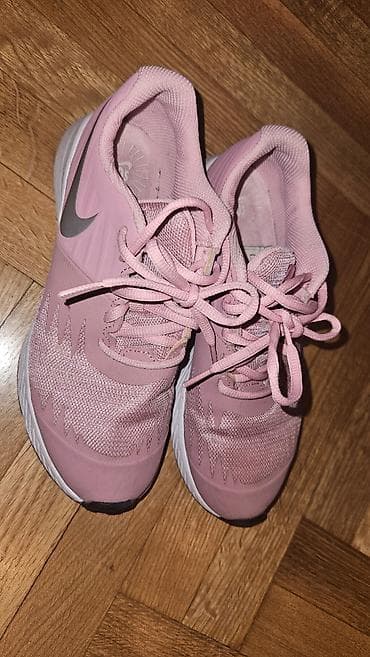Nike star runner patike lagane, platnene, kao novo. Jako malo nošene