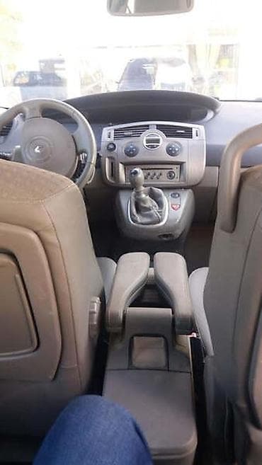 lazni alarm za auto: RENAULT GRAND SCENIC 2004. GOD. - KOMPLETAN AUTO U DELOVIMA | — 3