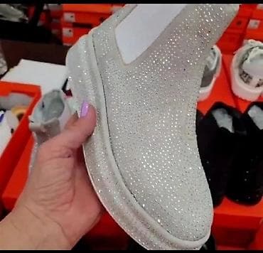 cizme dior: Ženske slip-on čizme sa štrasom – srebrne - Model: ankle/chelsea — 4