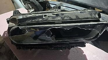 sofersajbna za citroen c3 cena: DESNI FAR G70 ZA BMW SERIJA 7 | BMW 7 g70 desni far staklo oštećeno — 3