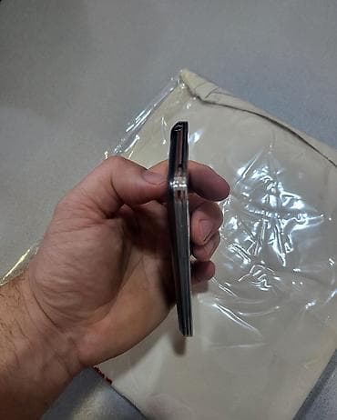 iphone xs 100€: Samsung pametni telefon – model SM-G800F - Ekran: kompaktan, prikaz — 8
