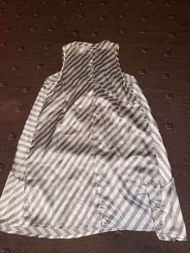 plus size tunike: M (EU 38), L (EU 40), Satin, Stripes, color - Multicolored — 2
