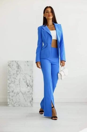 lilly sociva u boji: Komplet: 3200 dinara — 3