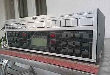 muzicki cd prodaja: U fabrickom stanju ispravan sve slike su originalne ako vas jos nesto — 3