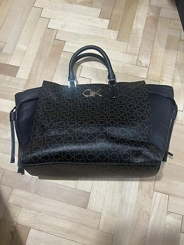 Putni koferi i torbe: Calvin Klein torba – monogram print - Model: elegantna tote/šoping — 1