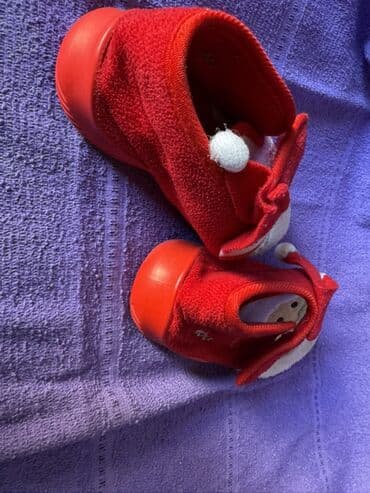 Slippers: Indoor slippers — 2