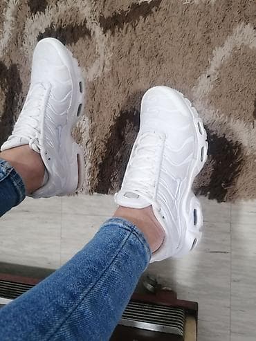 sportska obuca beograd: Nike tn 38 24 i odgovara 38 nisu iznosane jer su mi vece i nesto smeta — 1