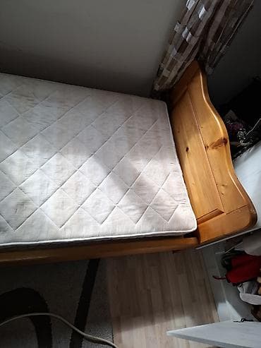 Krevet na prodaju. 50 e sa dusekom ili bez . dobro ocuvan. Dimenzije na lalafo.rs Krevet na prodaju. 50 e sa dusekom ili bez . dobro ocuvan. Dimenzije