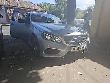prodavnica auto delova nova pazova: Delovi za Mercedes E klasu w212 E300 E350 
Kompletan auto u delovima — 2