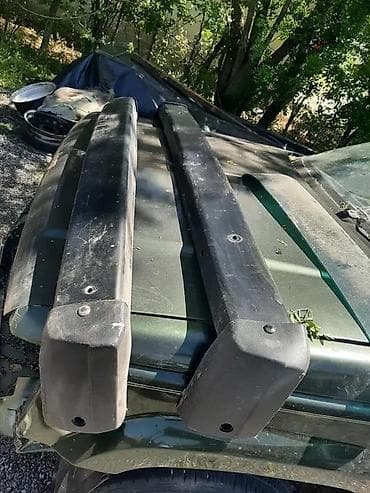 audi znak za gepek: BRANICI VW T3 | Prednji perfektan zadnji ima malo ulubljenje — 3