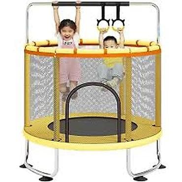 SOBNA TRAMBOLINA 845 ŽUTA SOBNA TRAMBOLINA 845 ŽUTA pruža bezbednu i