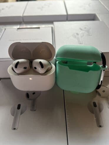 AirPods 4 Black Friday AKCIJA - vrhunski zvuk, moderan dizajn i top — 1