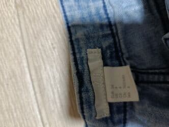 bez pantalone i plava kosulja: Sorc s — 4