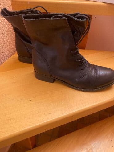 crne oksfordice: Čizme, 42 — 5