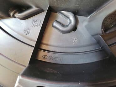 lanci za sneg – слике: Fiat Stilo Bravo Lancia Delta plastika rezervnog kompleta bez — 4