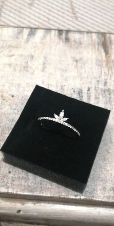 zimske jakne c a: Women's ring, Material: Silver — 3