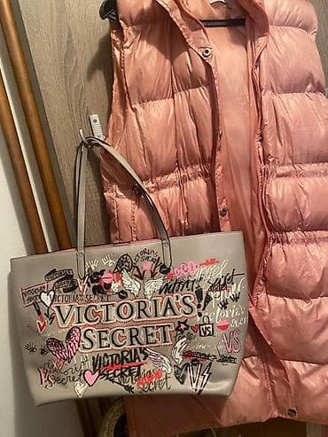 Victoria’s Secret original kozna torba 2800 din plus poklon gratis