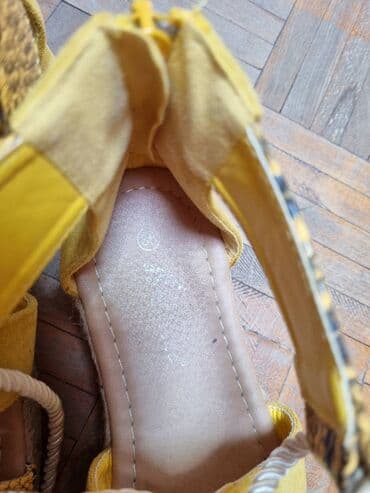 converse sa platformom: Sandale, 38 — 4