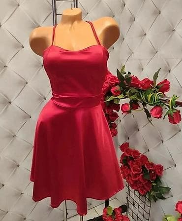 Haljine: Satenska mini haljina na tanke bretele - Model: kratka A-kroja sa — 1