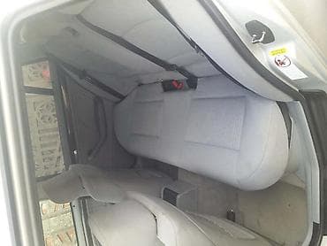 SEDISTA I TAPACIRI E46 ZA BMW SERIJA 3 | Svi originalni delovi za na lalafo.rs SEDISTA I TAPACIRI E46 ZA BMW SERIJA 3 | Svi originalni delovi za