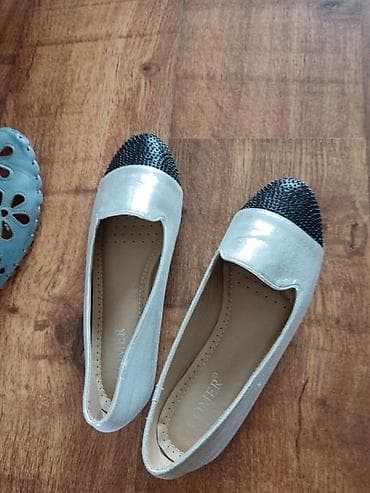 Ženske baletanke COMER - Model: baletanke/loafer stil - Boja: srebrna