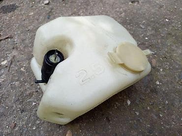 digalka za kola: POSUDA TECNOSTI ZA PRANJE STAKLA SA PUMPICOM BMW E36 320 318 | — 4