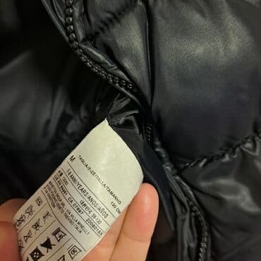 Shirts: Dečja zimska jakna SISLEY – crna - Model: puf jakna sa horizontalnim — 5