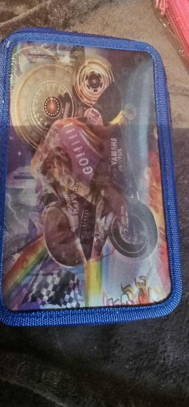 kaput new yorker: Školska pernica na rasklapanje sa rajsferšlusom - Tvrdi omot sa — 2