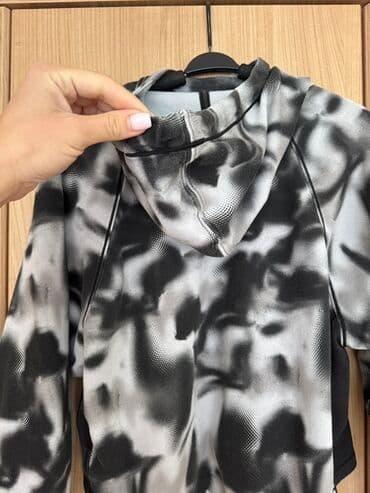 Women's Clothing: Puma, S, Print, color - Multicolored — 8