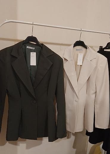 Ženski strukirani blejzeri S do L – New Collection - Model: duži na lalafo.rs Ženski strukirani blejzeri S do L – New Collection - Model: duži