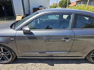 pr auto lajkovac: AUDI A1 DELOVI RETROVIZOR LEVI I DESNI | Audi vw delovi zemun — 2